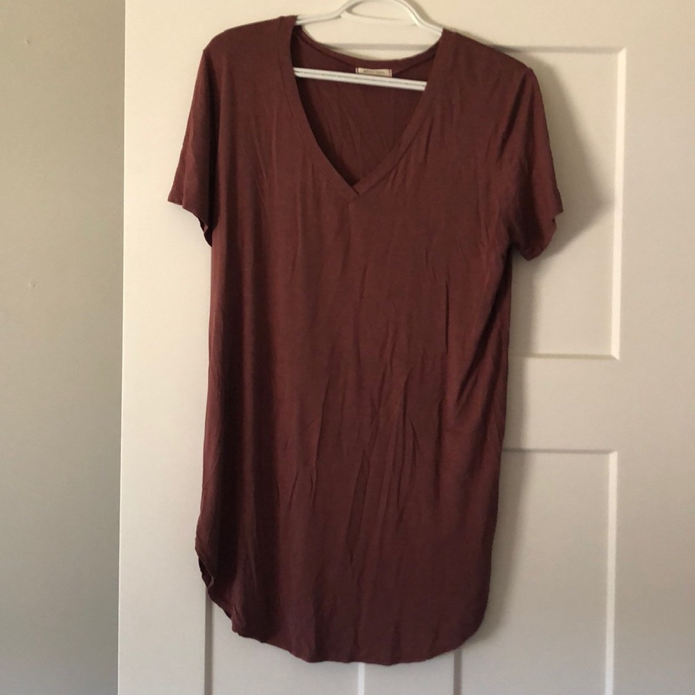 Maroon Tee